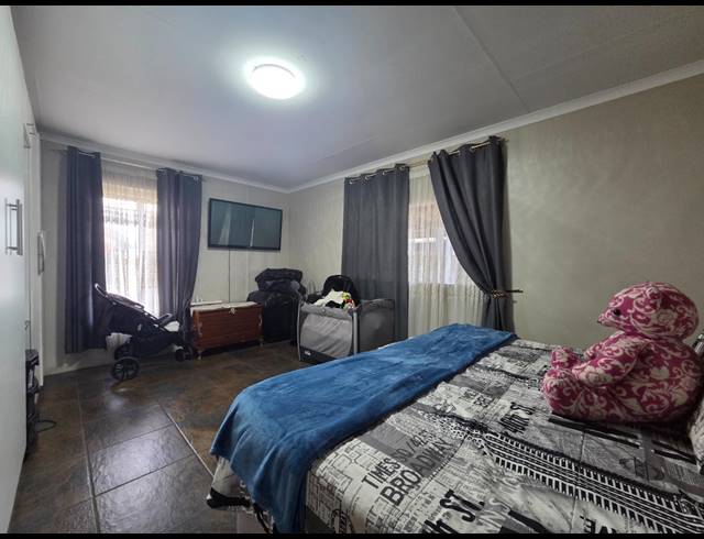 4 BEDROOM HOUSE FOR SALE IN GENERAL ALBERTSPARK